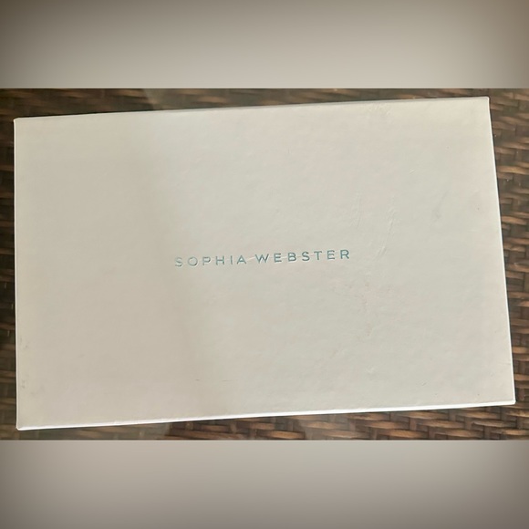 Sophia WebsterCoco Crystal Pump - Picture 16 of 16